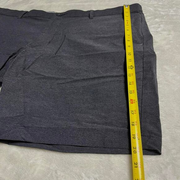 Tommy Bahama Performance Chino Shorts Men's 38 Charcoal Tech Ripstop Stretch - Picture 6 of 10
